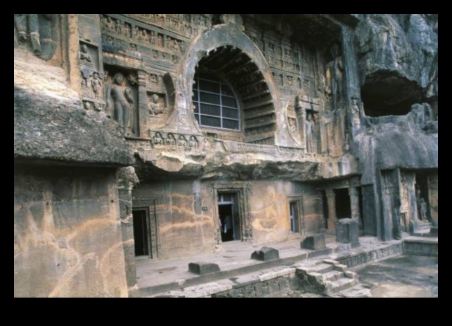 Görkemli Duvar Resimleri: Hindistan'ın Ajanta ve Ellora Mağaraları