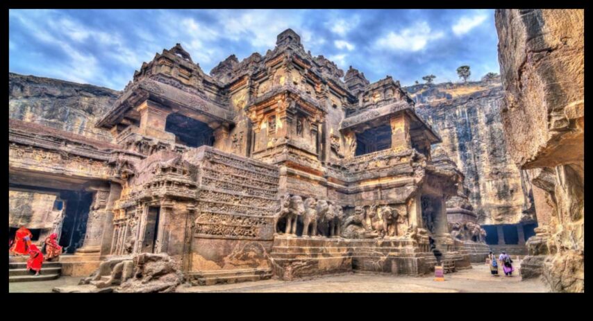 Ajanta ve Ellora Mağaralarının Görkemli Duvar Resimleri Antik Hindistan’da Görsel Bir Yolculuk